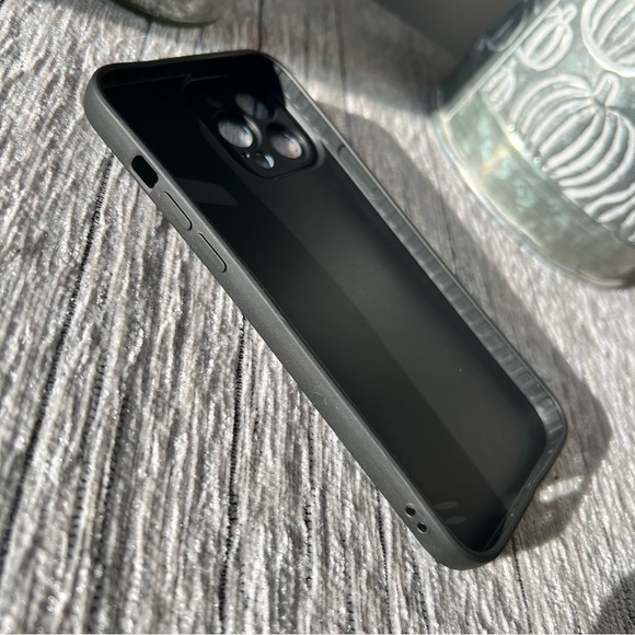 iPhone 13 Pro Max Ghost‎ Cell Phone Case - Picture 3 of 4